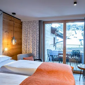 Hotel Zwölferhaus, Saalbach