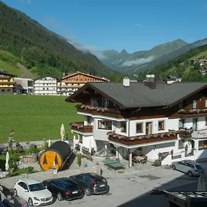 Hotel Tristkogel, Saalbach